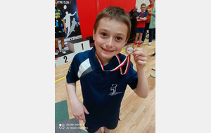 LOUIS MEDAILLE D ARGENT AU TRJ